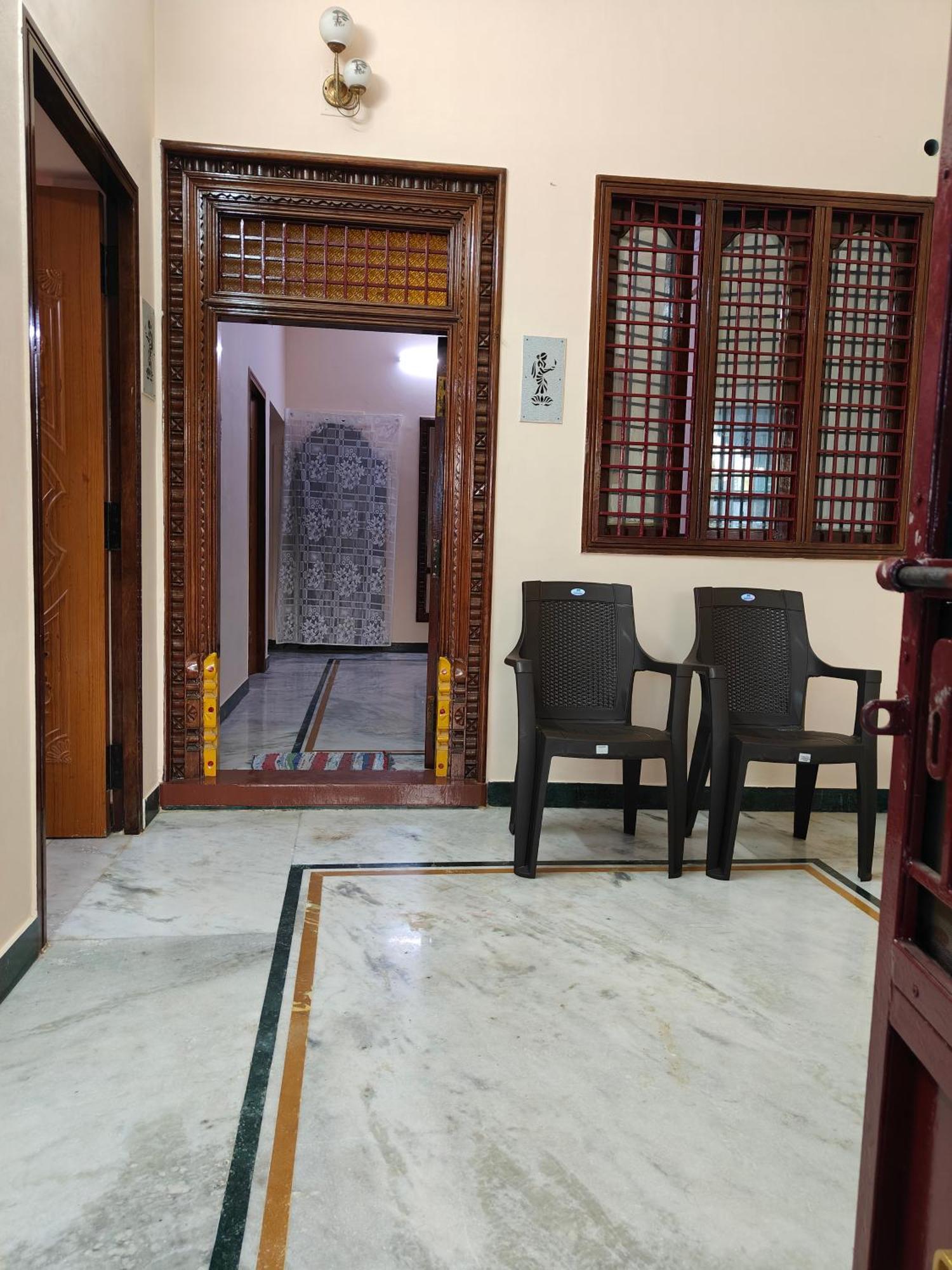 Guru Krupa Home Stay Tiruvannāmalai Exteriér fotografie