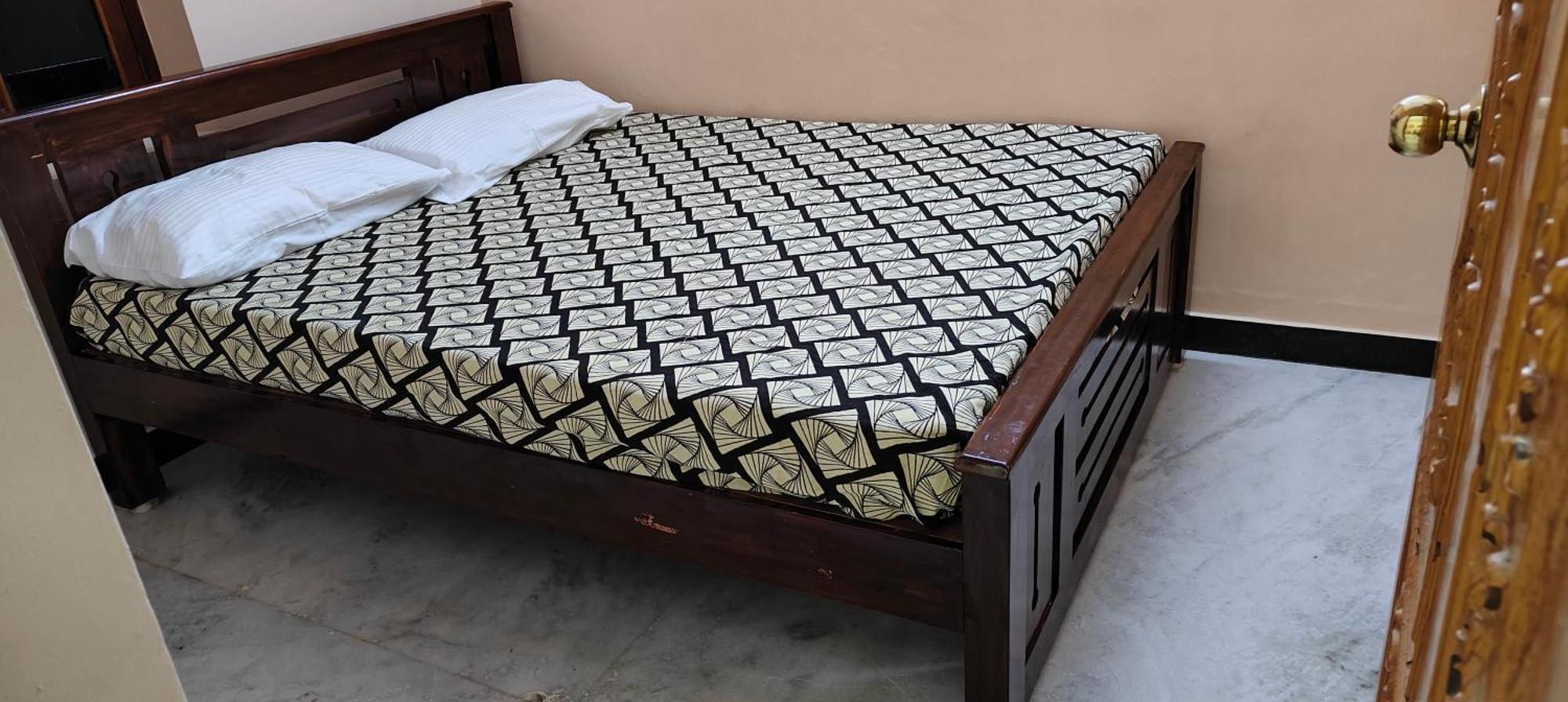 Guru Krupa Home Stay Tiruvannāmalai Exteriér fotografie